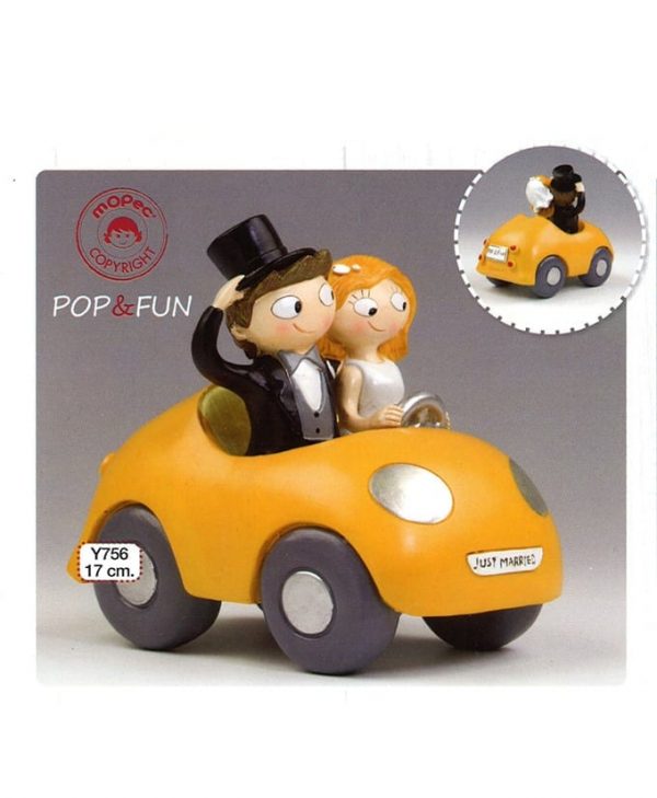 Figura pastel novios Pop & Fun en coche 16cm
